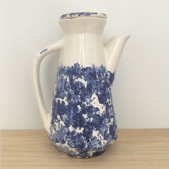 Vintage Potery Laurentienne Style Tea Pot - Picture 2 of 7